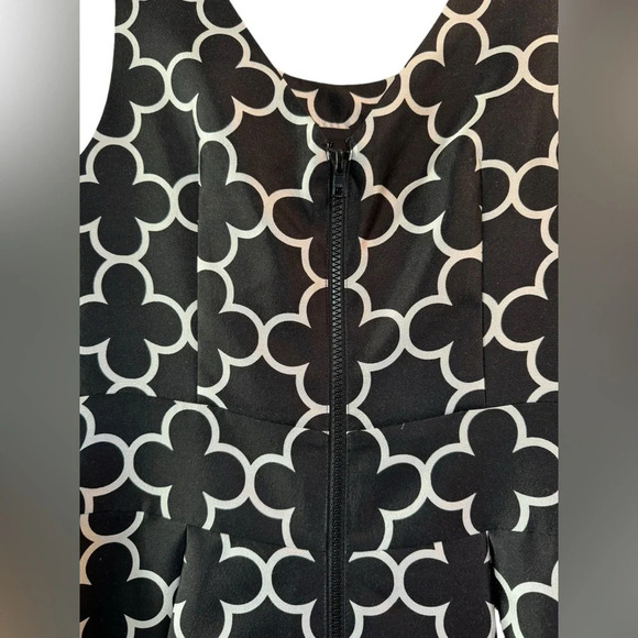 Pink Tartan women’s Cocktail or Wedding Dress size 6 with pockets - Picture 2 of 11